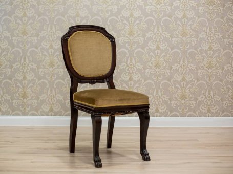 Pojedyncze krzesło z 1 poł. XX wieku