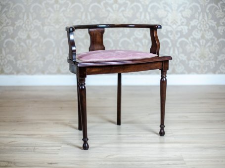 Wiktoriańskie krzesło z XIX wieku