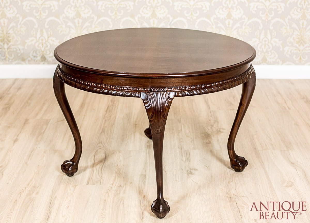 Antique Beauty Round Coffee Table From The 1920s 1930s