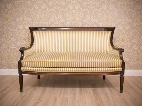 Office Sofa, Circa 1930, BEFORE THE REPLACEMENT OF UPHOLSTERY