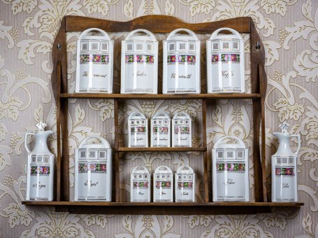 Shelf with Faience Kitchen Containers