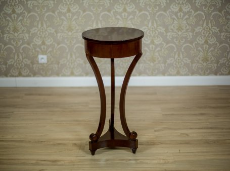 Round Biedermeier Flowerbed/Table