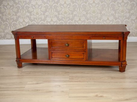 Oak Coffee Table with Drawers from the Mid. 20th Century