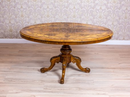 Oval Victorian Table