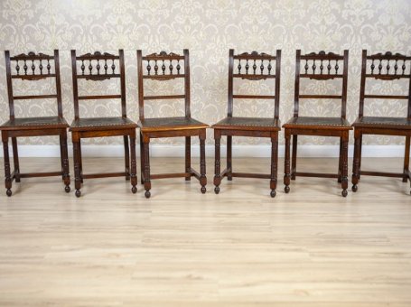 Set of Decorative Oak Chairs from the Early 20th Century