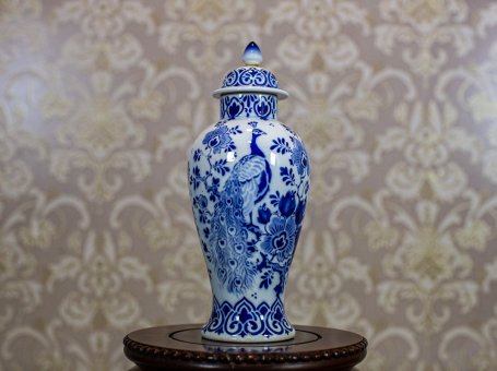 Holenderski wazon porcelanowy