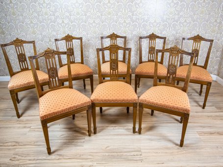 Komplet ośmiu krzeseł z XIX wieku