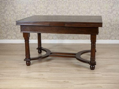 Oak Dining Table From the Early 20th Century