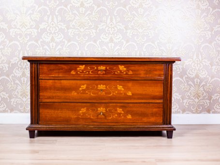 Art Nouveau Dresser from the Years 1910-1915