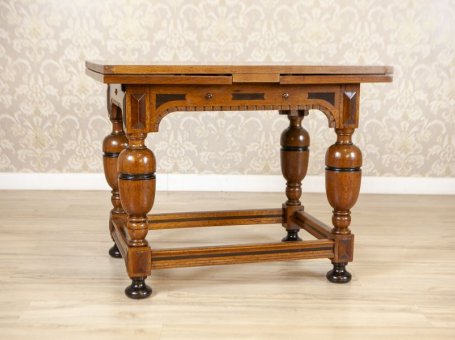 Extendable Dutch Oak Side Table, Late 19th Century