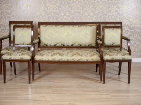 Set of Antique English Walnut Furniture from the Late 19th Century