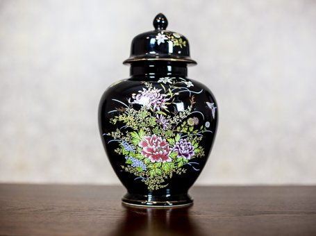 Porcelain Vase with a Lid