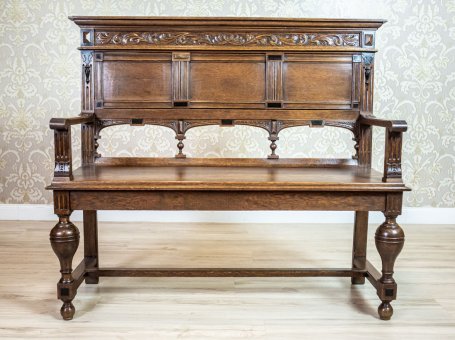 Neorenesansowa ławka z XIX wieku