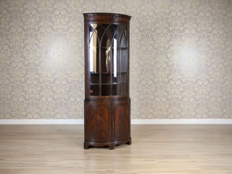 Semi-Round English Corner Display Cabinet from the Late 19th Century