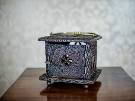 18th-Century Wooden Foot Warmer