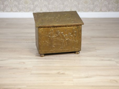 Decorated Wooden Box from the Early 20th Century