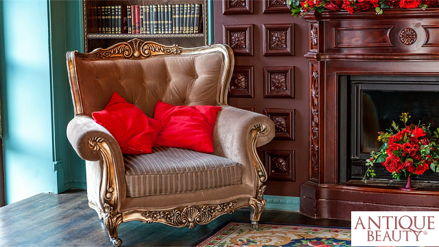 zabytkowy fotel w angielskim stylu